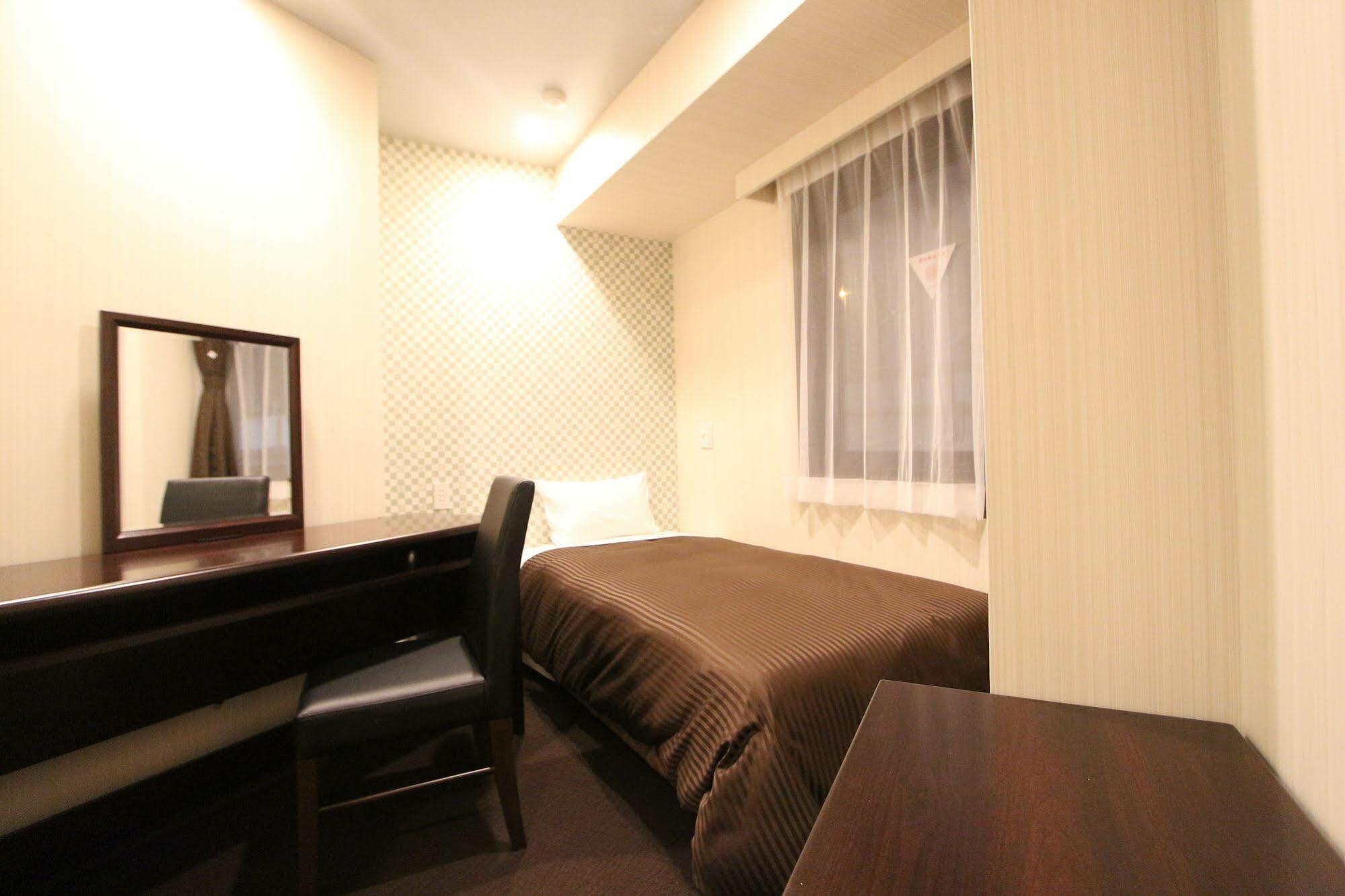 Hotel Livemax Nihonbashi Hakozaki Tokyo Esterno foto