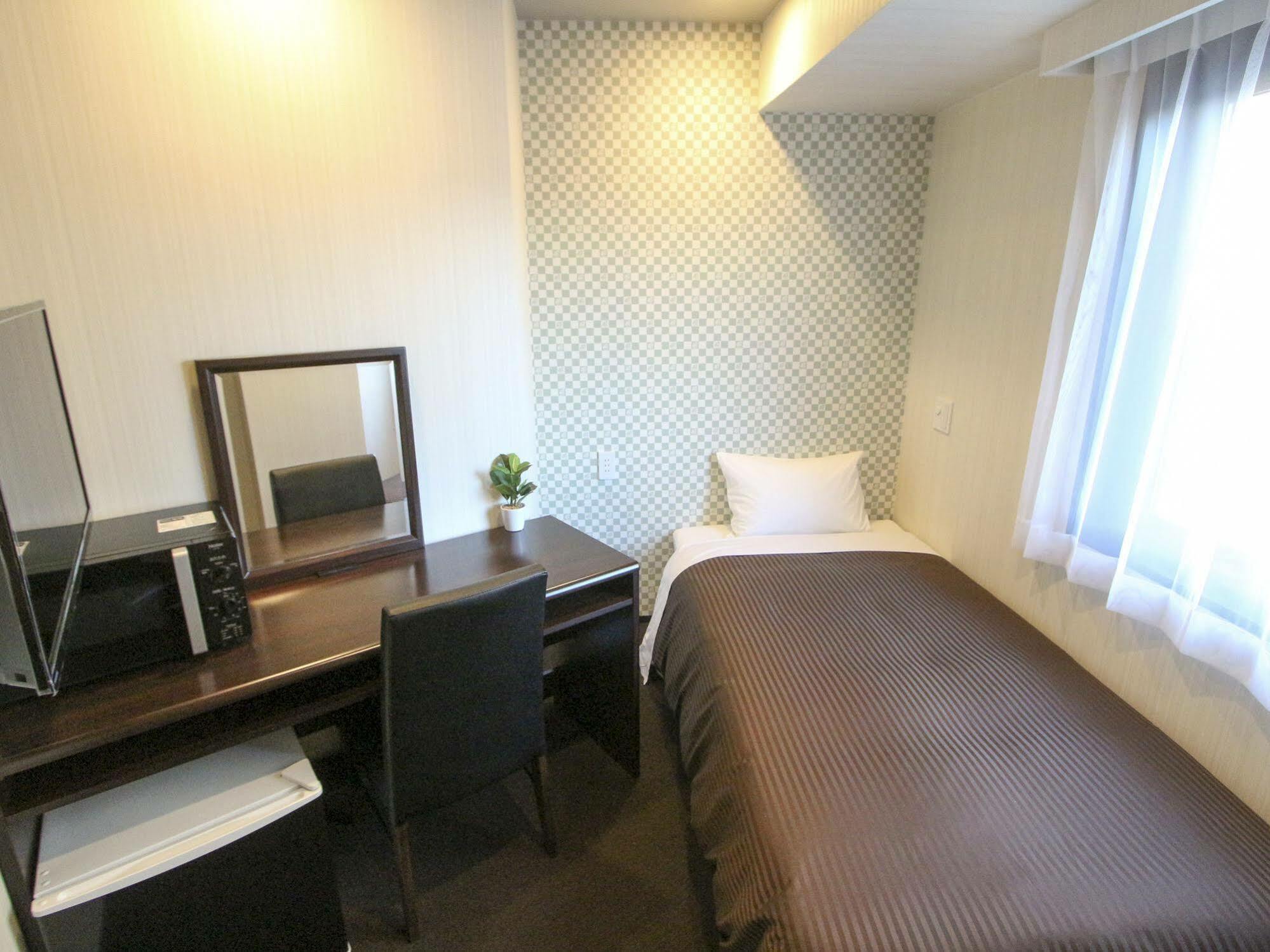 Hotel Livemax Nihonbashi Hakozaki Tokyo Esterno foto
